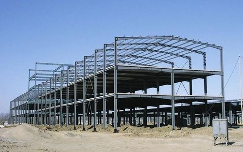 首发于钢构百科 钢结构建筑设计师 钢结构厂房在生活中越来越常见
